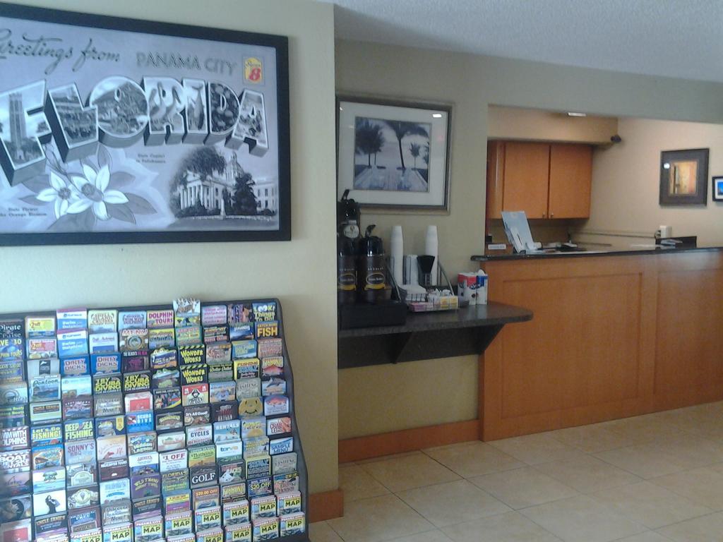 Super 8 By Wyndham Panama City Exteriér fotografie