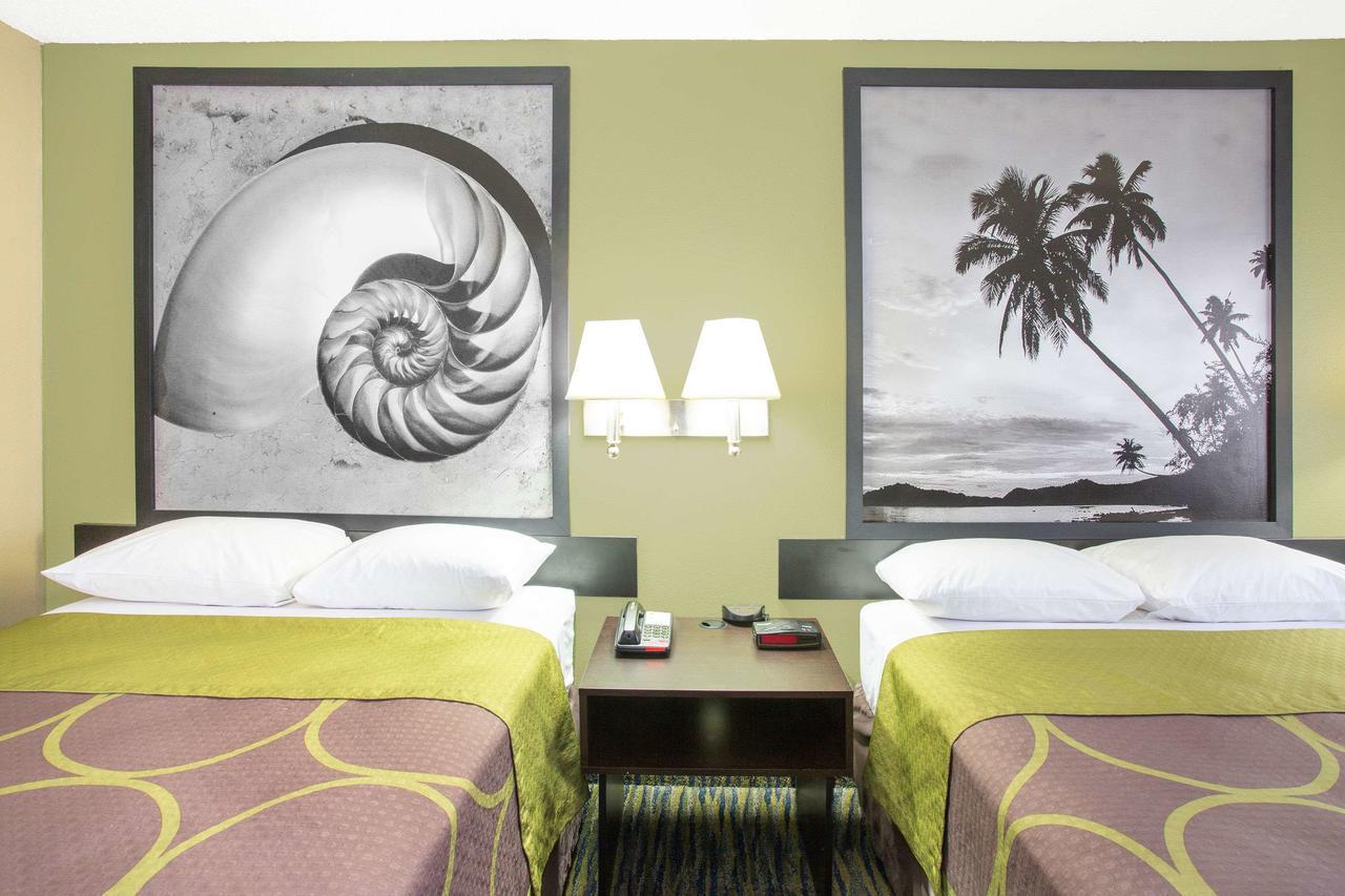 Super 8 By Wyndham Panama City Exteriér fotografie