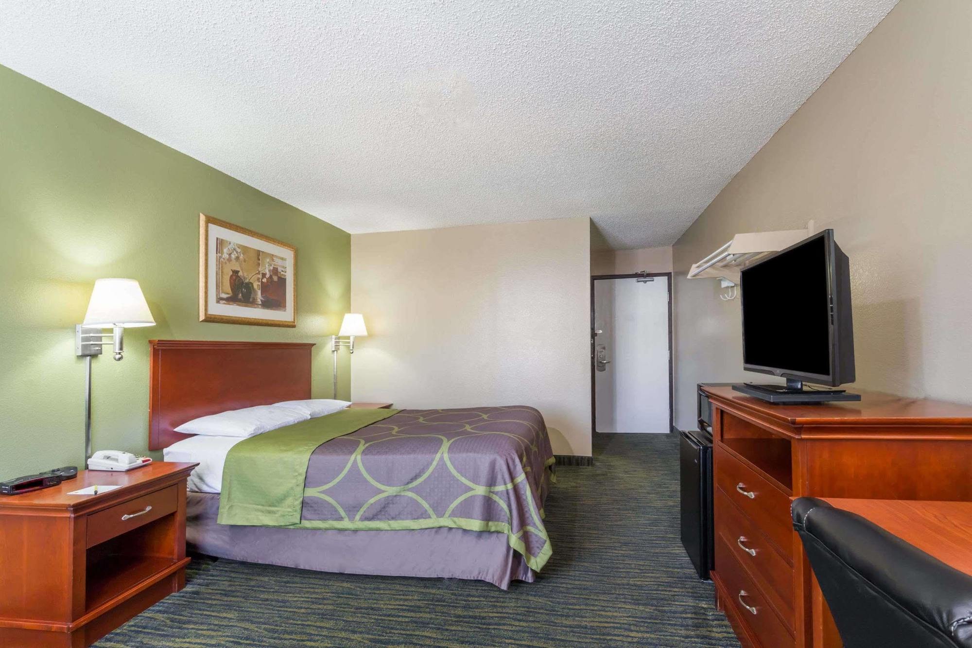 Super 8 By Wyndham Panama City Exteriér fotografie